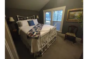 Image of The Spring River Stonehouse Inn, Abby's Room