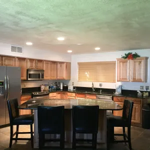 Image of Pinetop Cabin 3 Bed-2 Bath, Fireplace, Fenced Yard- 45 Min From Sunrise Ski Area