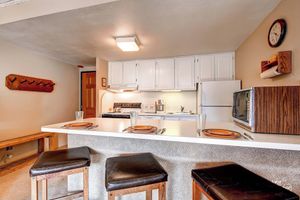 Image of Ideal Breck Location, Mountain Views, Wi-Fi, Garage Parking TE405