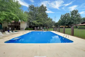 Image of GraceBwithU 2 Bed\/2 Bath Cozy Townhouse