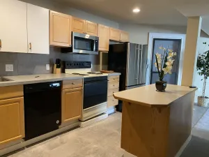 Image of New daylight apartment in Redondo