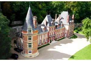 Image of The charm, refinement and luxury of a Chateau with the comfort of the 21st century
