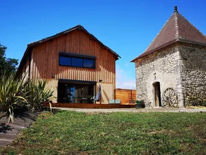 Image of Country house with jacuzzi