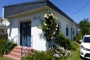 Image of HOUSE with enclosed garden close to the sea.