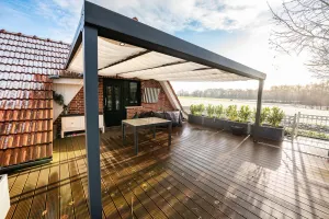 Image of Top floor apartment with large terrace