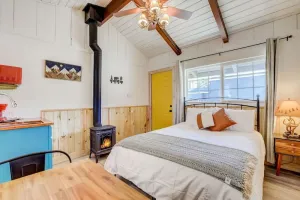 Image of Tahoe Mountain Inn #3