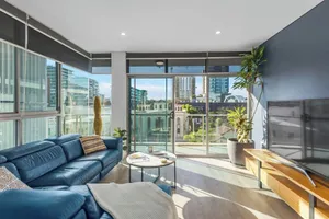 Image of Stadium Escape - A Contemporary Beachside Retreat