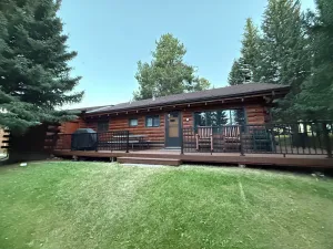Image of CABIN ON THE RIVER - 2 BR  W\/LOFT 20 miles from NE entrance of Yellowstone