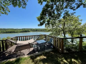 Image of Sunrise Bluff Lakefront - in family-friendly area w\/ great view of Grand Lake