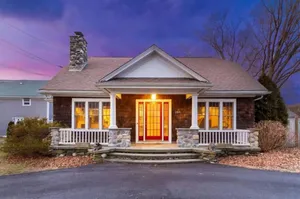 Image of Middletown Bungalow - RIBryan Property