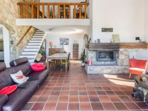 Image of Les Baux Rouges by Interhome