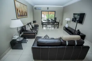 Image of CHIC AND BRIGHT APARTMENT