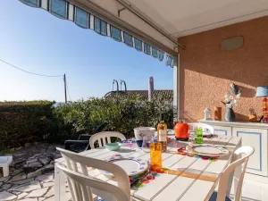 Image of Lovely apartment for 3 guests with WIFI, TV, terrace and parking