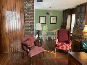 Image of Cottage type private house in quiet neighborhood