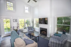 Image of Waterfront Coastal Cottage in Kennebunk, Maine