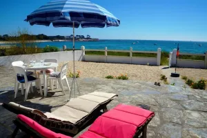 Image of House 4 rooms 6 people - privileged sea view and direct access to the beach of Lomener