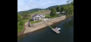 Image of River house in Linden\/Williamsport