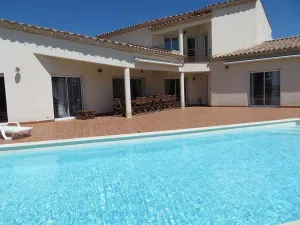 Image of Luxury property with swimming pool between Nîmes and Montpellier, up to 30 people.