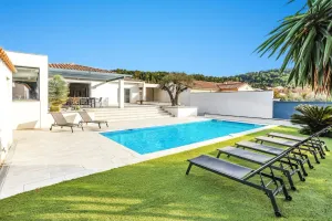 Image of Villa Terre des Vins by Villa Plus
