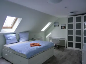 Image of Zentrale 2- Zimmer-ferienwohnung für 3 Personen mit Balkon