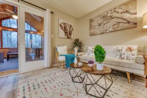 Image of Downstairs BR! Pet Friendly house w\/4BR, fenced yard & Sun Room