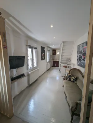 Image of Atypical apartment house