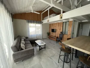 Image of La Hume Recent contemporary single storey flat