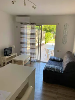 Image of Quiet studio near Aubagne