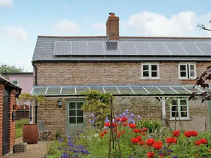 Image of 2 bedroom accommodation in Little Blakenham, near Bramford
