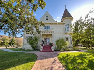 Image of Mansion 10 suites Near Laguna Seca Race Track & Monterey