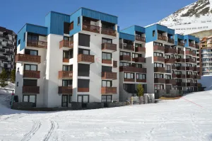 Image of Apartment in VAL THORENS not overlooked 2 to 6 people skiing on foot at 50 m from ESF