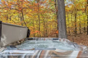 Image of The Oculus - Huge Cabin with a Hot Tub!