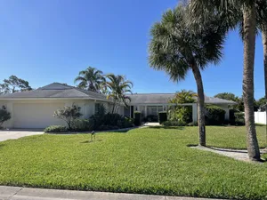 Image of Peaceful Private Get Away - 10 Minutes from Major beaches!