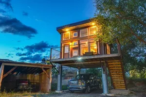 Image of Red Rock Treehouse Unique in Old Colorado City
