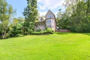 Image of Lake View Manor on Tappan Lake