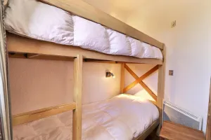 Image of 150m from resort center, 2nd floor, balcony, ski locker, 41m², La Tania