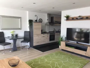 Image of KL28: Stylish TLA\/TLF Apartment in the Heart of Kaiserslautern