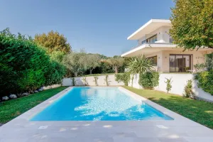 Image of Splendide villa contemporaine pour vos vacances de rêve à Mougins