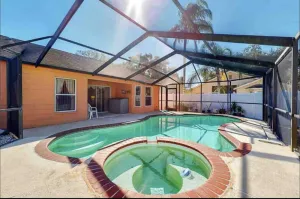 Image of Relaxing 3 Bedroom Pool Home