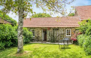 Image of Gorgeous Home In Quettehou With Wifi