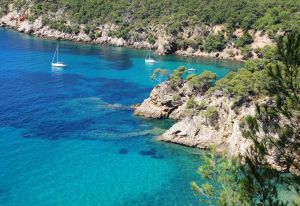 Image of BANDOL Center Port & Plage - VILLA 97 m² on 800 m² enclosed land.