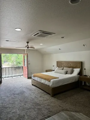Image of Cozy Private McCall Downtown Remodeled Studio
