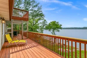 Image of Swan Lake Shores! Relax & Enjoy the View!