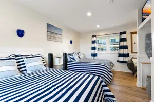 Image of 415 E Atlanta Ave, Unit 107