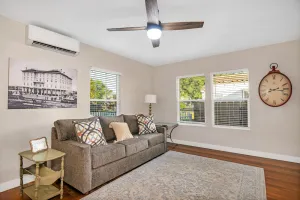 Image of Cozy Downtown Cottage