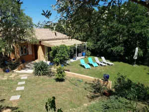 Image of Villa between Nîmes and Arles, Provence, Camargue