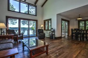 Image of The Crescent Lakehouse