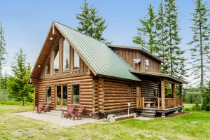 Image of Peaceful mountain cabin with stunning views, perfect for a quiet getaway