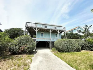 Image of OS566-Oceanside 4 BRs, Screened Porch, Ocean Views and 200 feet to the beach.