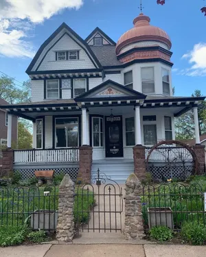 Image of Hewitt Onion Tower Victorian charm in heart of Marquette- Cozy Fireplace